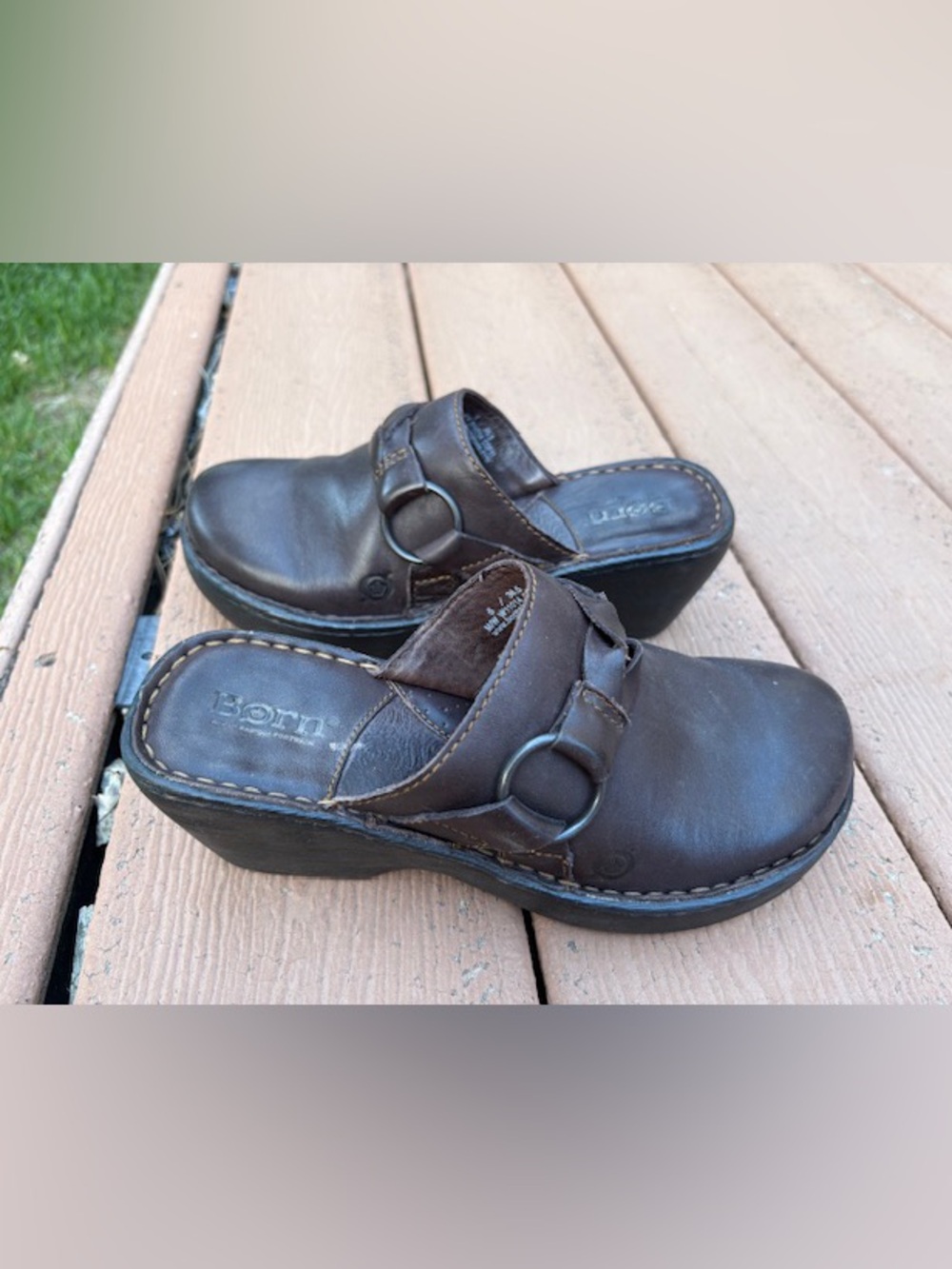 BORN Dark Brown Leather Clogs Style Braid + Buckle good condition women's size 6